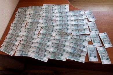УДФР КГК по Могилевской области задержало на рынке в Костюковичах «профессионального валютчика»