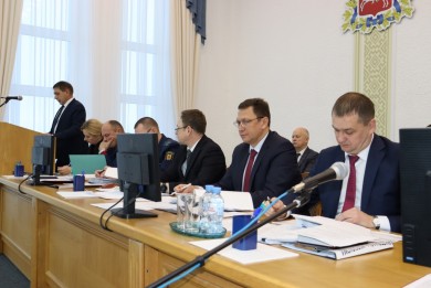 Дмитрий Баско принял участие в заседании Чашникского райисполкома и посетил предприятия района
