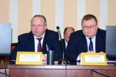Василий Герасимов принял участие в заседании Быховского райисполкома, провел прием граждан и прямую телефонную линию