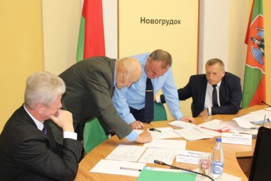 Председатель КГК Гродненской области и прокурор области провели совместный прием граждан в Новогрудском районе