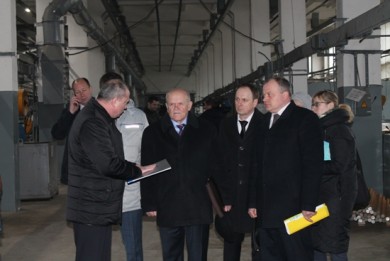 Леонид Анфимов принял участие в заседании Оршанского райисполкома и посетил промышленные предприятия региона