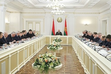 Леонид Анфимов принял участие в совещании у Главы государства по вопросам регионального развития