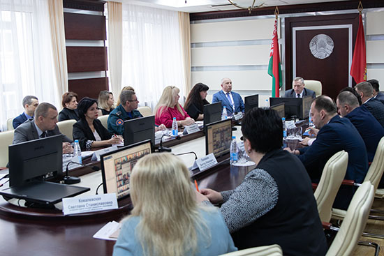 В Комитете государственного контроля Гродненской области состоялось совещание по вопросу готовности учреждений образования Гродненской области к проведению централизованного экзамена.