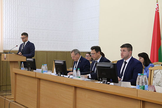 Первый заместитель Председателя Комитета государственного контроля Дмитрий Баско принял участие в заседании Вороновского райисполкома и посетил предприятия региона.