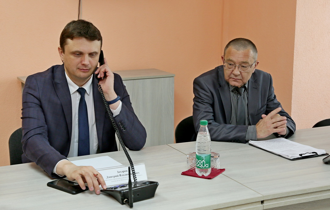 «Прямая телефонная линия» и прием граждан по личным вопросам в Шкловском районе.