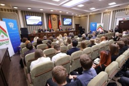 Более 160 представителей учащейся и рабочей молодежи приняли участие в «Открытом диалоге» с Председателем Комитета госконтроля