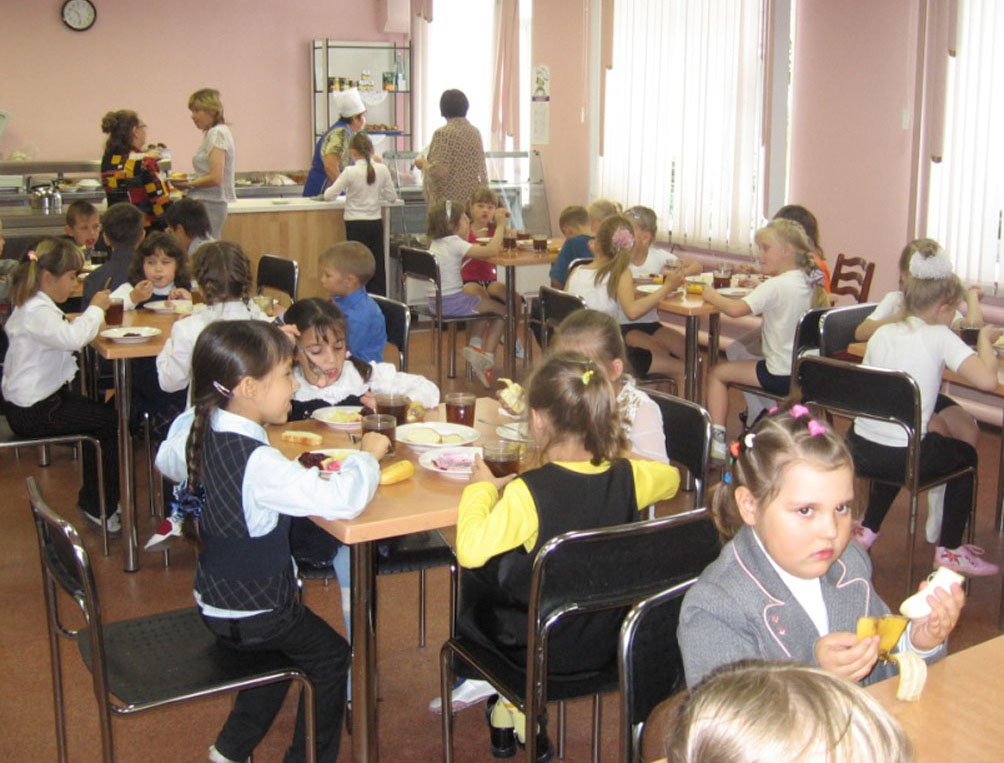На контроле качество питания учащихся в учреждениях общего среднего образования Гомельской области